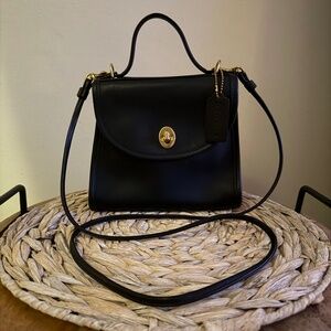 Authentic Vintage Regina Coach Bag